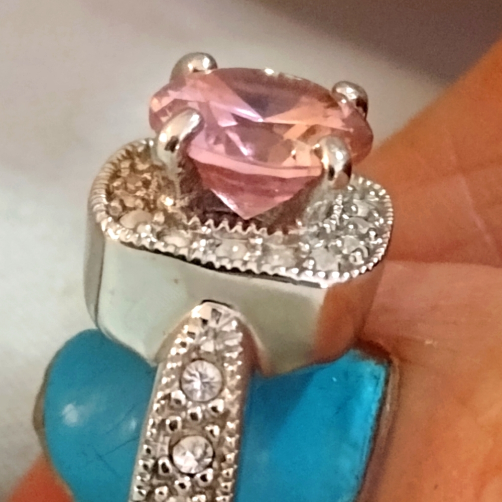 Women ring pink stone. Size 6